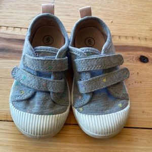 Cat and jack shoes, size 6 toddler